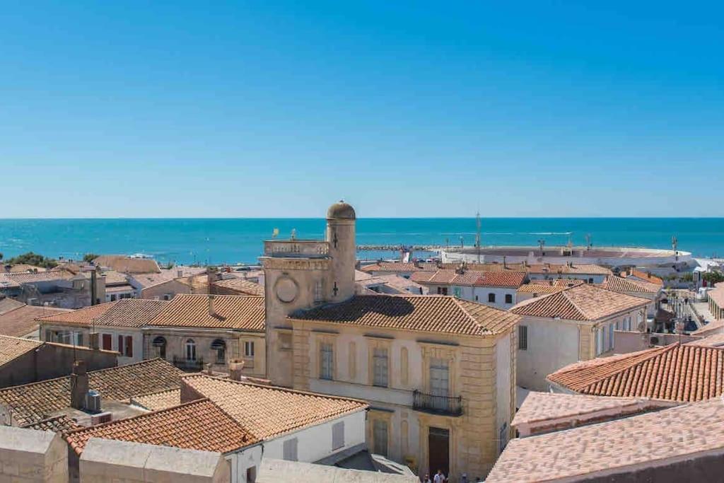 Villa 8 Personnes Bord De Mer Climatisee Сент-Марі-де-ла-Мер Екстер'єр фото